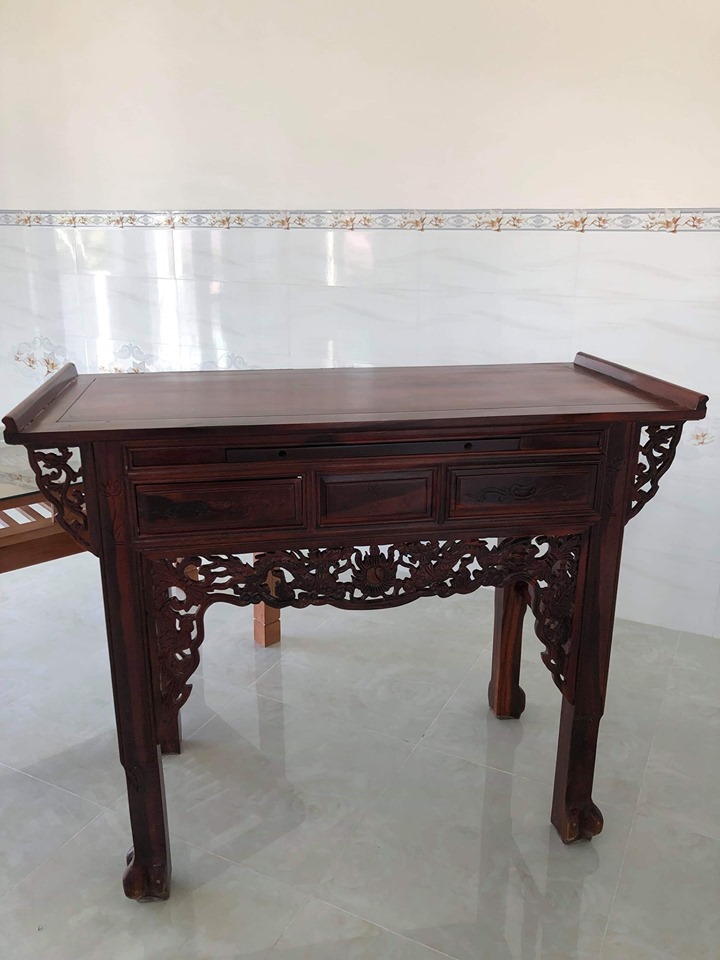 Mẫu bàn thờ đẹp giá dưới 4 triệu đồng tại đồ gỗ tự nhiên giá rẻ